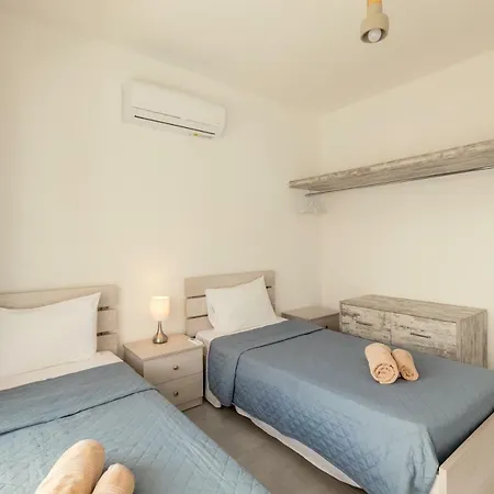 Savvas Centre Flat Apartment Larnaca