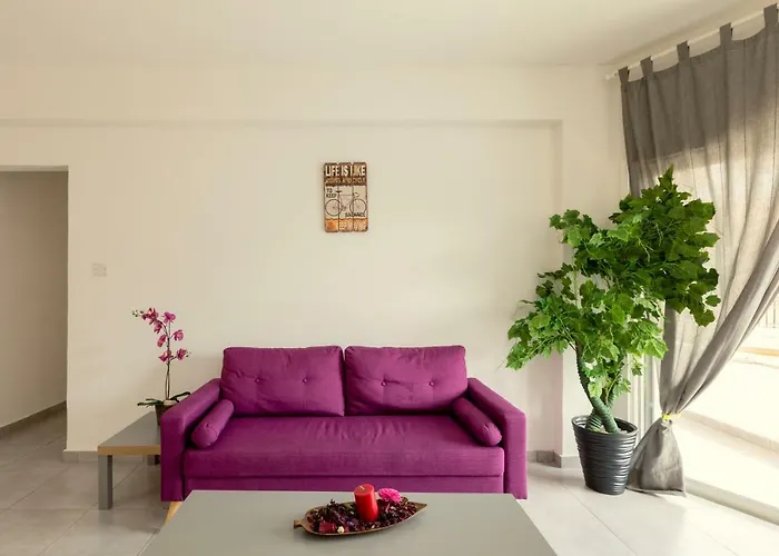 Savvas Centre Flat * Larnaca